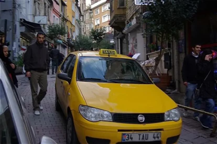 Erişilebilir Taksi Rehberi: Engelli ve Hareket Kısıtlı Yolcular için Konforlu Ulaşım